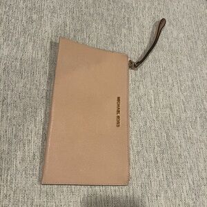 Michael Kors blush/tan leather clutch